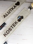 Lniana zawieszka do smoczka z personalizacją AUTKO