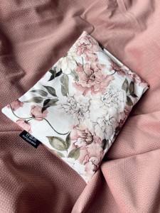 Termofor z pestkami wiśni - Akwarele Pąsowy róż